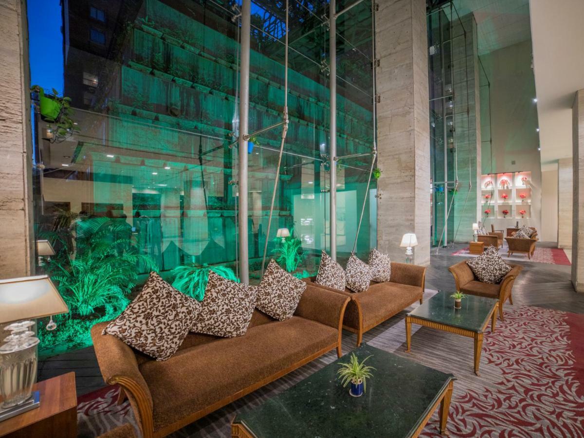 The Orchid Hotel Hinjewadi Pune Extérieur photo Lobby