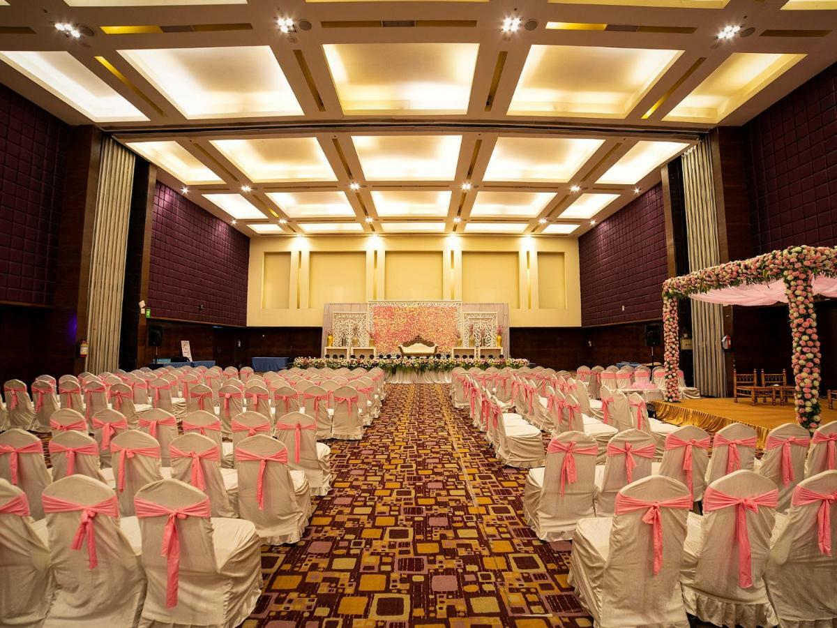 The Orchid Hotel Hinjewadi Pune Extérieur photo The Grand Ballroom