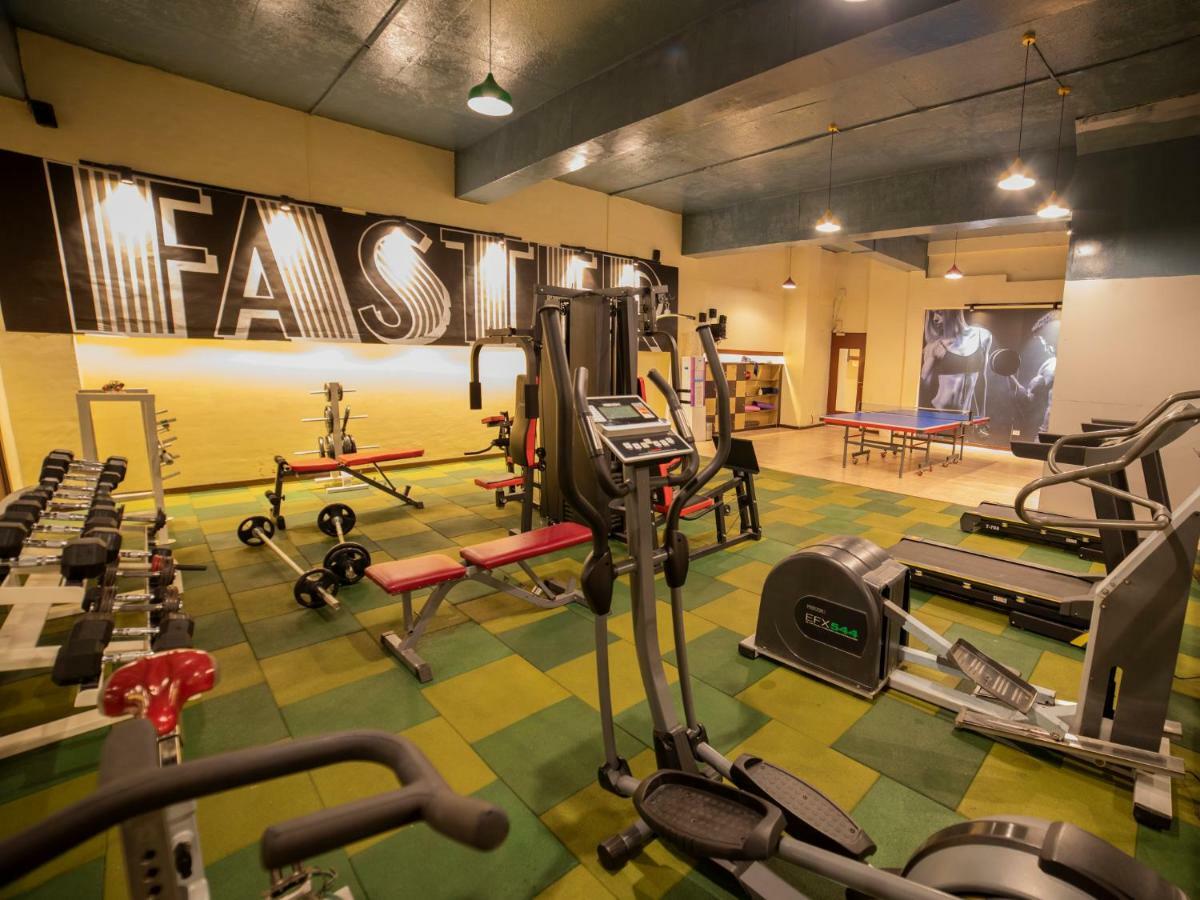 The Orchid Hotel Hinjewadi Pune Extérieur photo FAST Gym